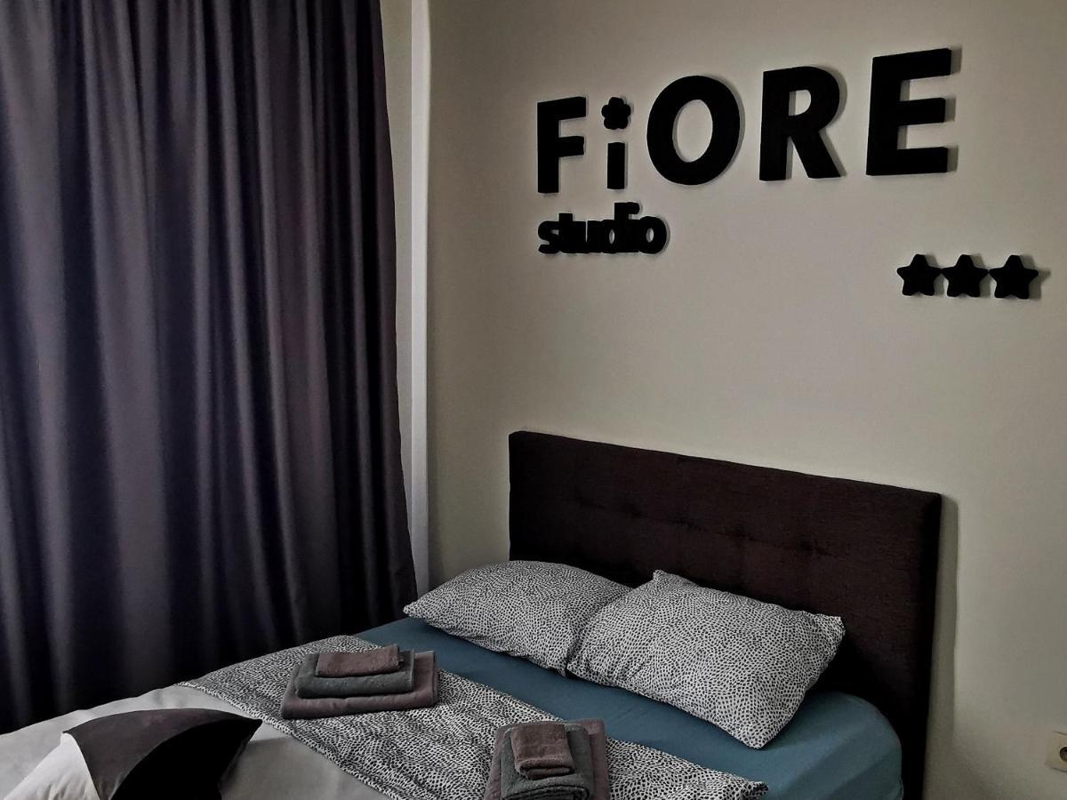 Fiore Self Check-In Osijek Exterior photo